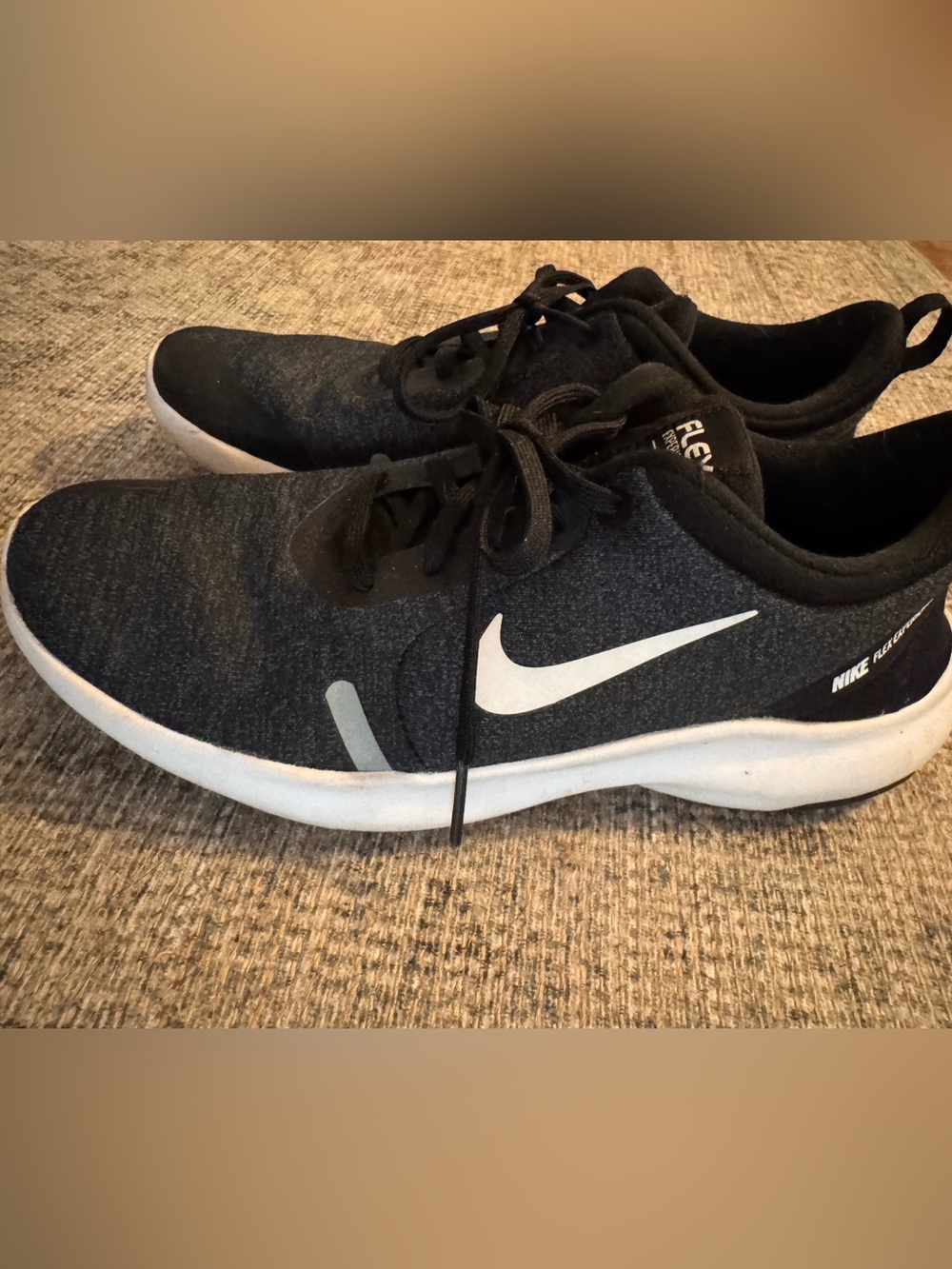 Nike Flex Experience 8 Black & White Running Sneakers Size 7.5 Women’s - Picture 8 of 11
